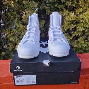 Brand new, in box/never worn
High Top Lugged Leather Chuck Taylor Converse